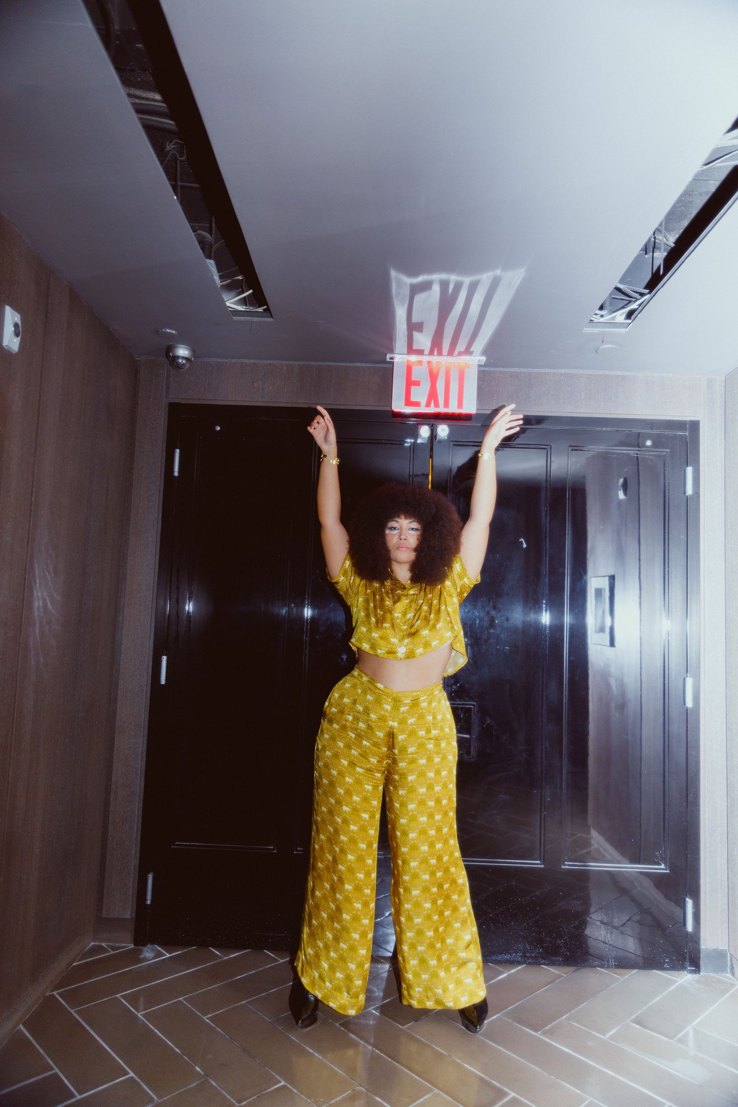 ELEPHANT ENERGY TWO-PIECE SET