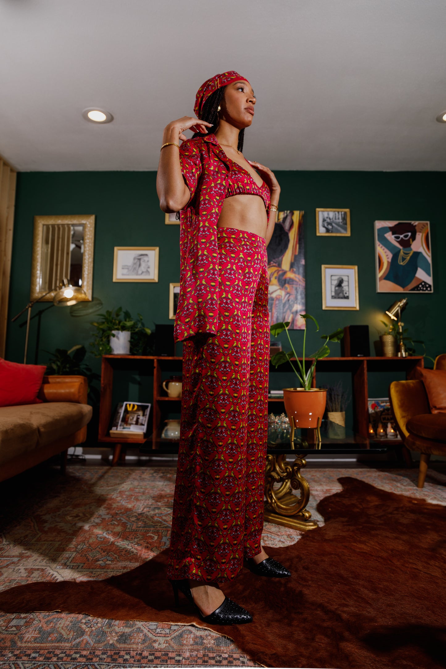 PLAYFUL PARROTS PALAZZO PANTS