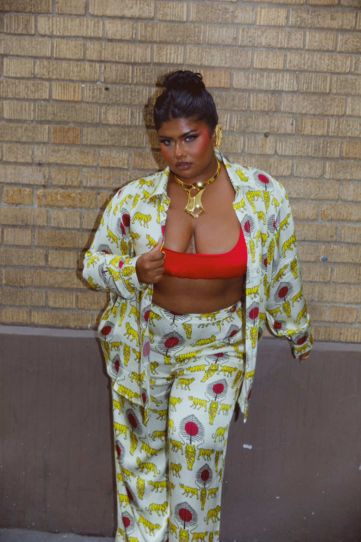 ROYAL TIGER TWO-PIECE SET
