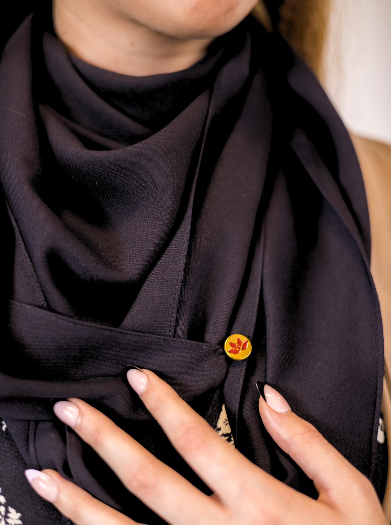 SIYAAHI SCARF